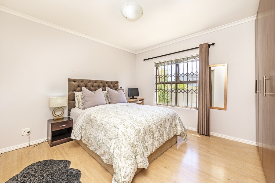 3 Bedroom Property for Sale in Jakarandas Western Cape